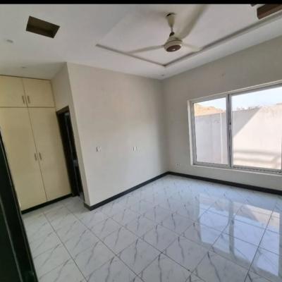 5 Marla Slightly Used House Available For Sale In Bahria Enclave Bahria Town Islamabad Town