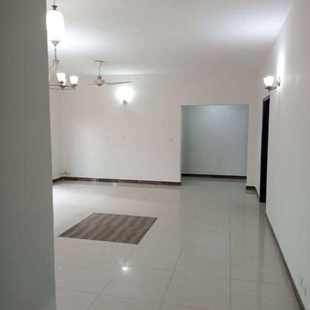 Well Maintained 20 Marla Upper Portion Available For Rent In DHA Lahore Phase 6-3