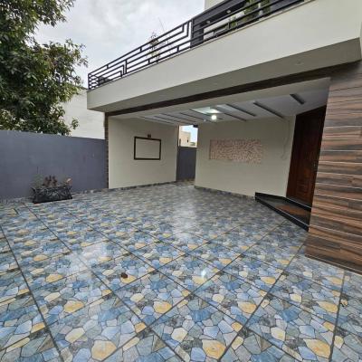 1 Kanal New Beautiful House Available For Rent In Bahria Town Lahore