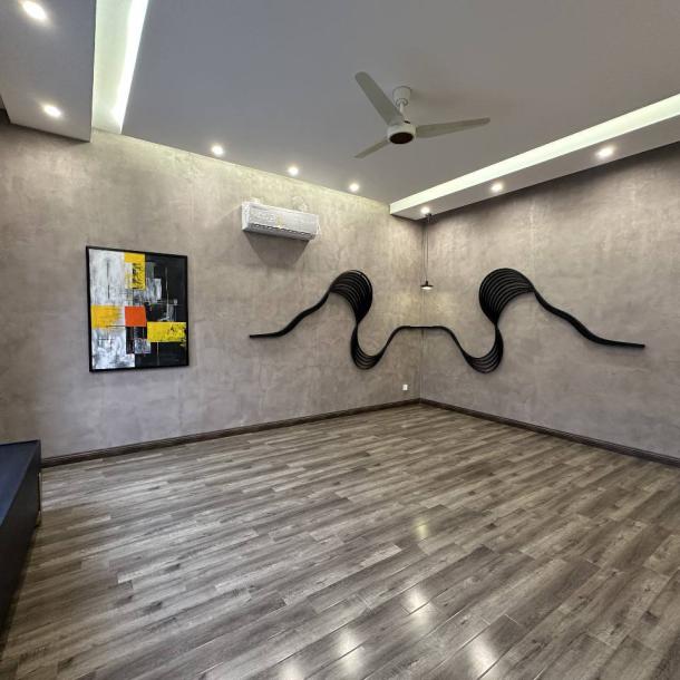 DHA Phase 7 Prime Location1 Kanal House Available For Sale-6