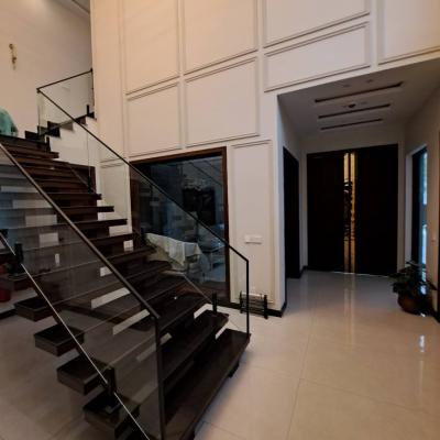 Stunning 1 Kanal Upper Portion Available for Rent In DHA Lahore Phase 6