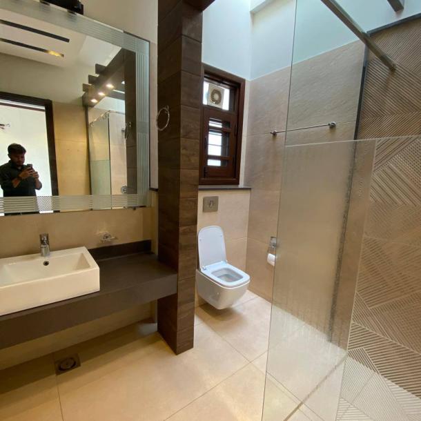 Luxury Bungalow Upper Portion Available For Rent In DHA Lahore Phase 7-6