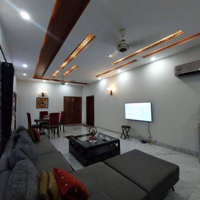 Fully Furnished 2 Kanal Upper Portion Available For Rent In DHA Lahore Phase 2