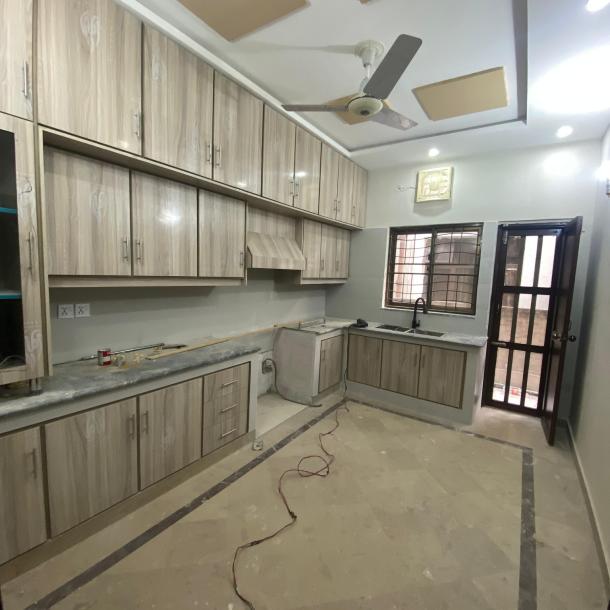 DHA Phase 1 Affordable 1 Kanal Lower Portion Available For Rent-11
