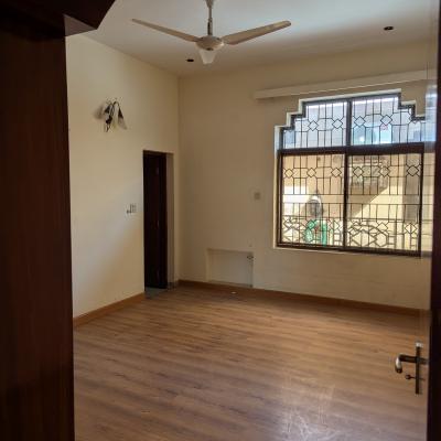 Beautiful 1 Kanal Upper Portion Available For Rent In DHA Phase 1