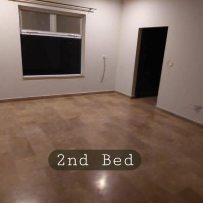 Prime Location 3 bedroom With Attached Bath 1 Kanal Upper Portion For Rent DHA Lahore