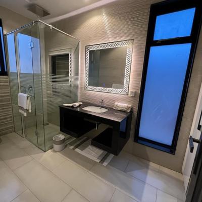 Luxury 1 Kanal House Available For Sale In DHA Lahore Phase 6 Block E