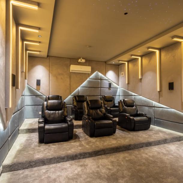 Luxurious 2 Kanal Fully Furnished House Available For Sale In DHA Lahore Phase 6-8