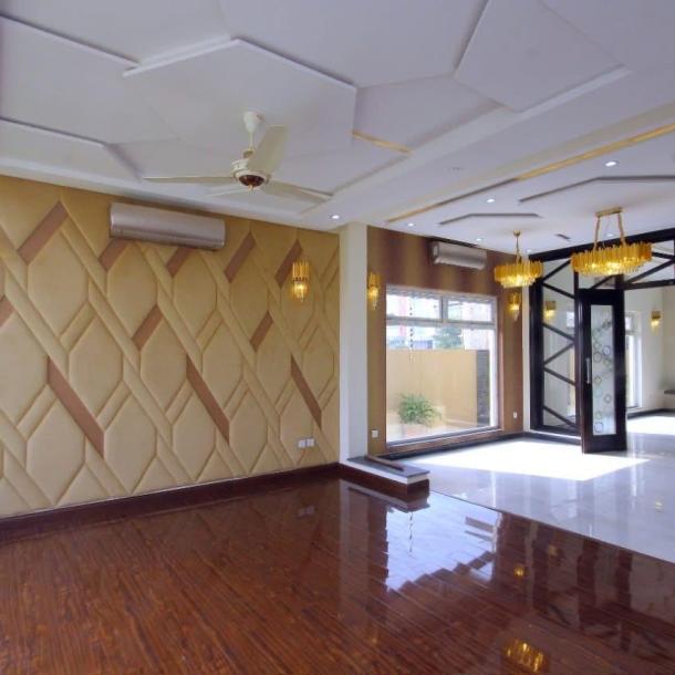 Classical Design 1 Kanal House Availabel For Sale In DHA Lahore Phase 6-5