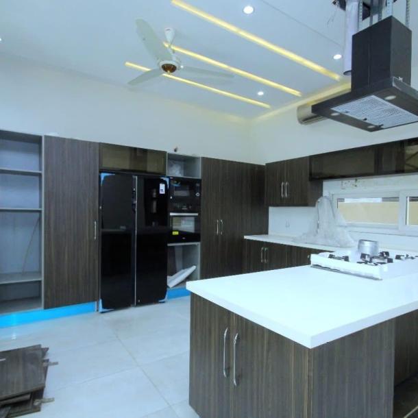 Classical Design 1 Kanal House Availabel For Sale In DHA Lahore Phase 6-9