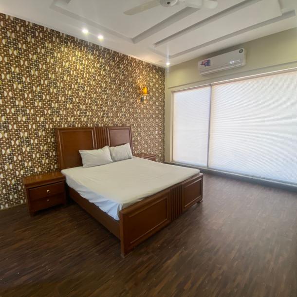 Beautiful 1 Kanal House Availabel For Rent In DHA Lahore Phase 8-18