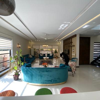 Beautiful 1 Kanal House Availabel For Rent In DHA Lahore Phase 8-15