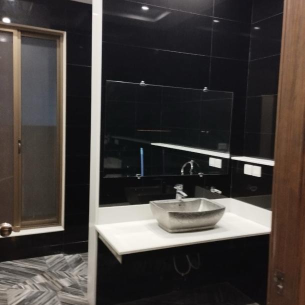 Beautiful 1 Kanal House Availabel For Rent In DHA Lahore Phase 8-7