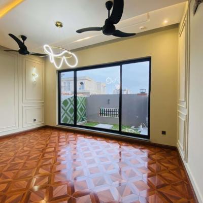 Luxurious 10 Marla House Available For Sale In DHA Lahore Phase 7