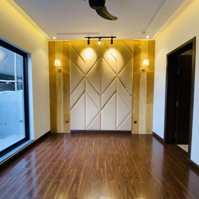 Luxurious 10 Marla House Available For Sale In DHA Lahore Phase 7