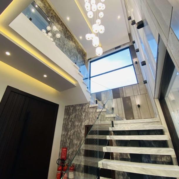 Beautiful Luxurious 10 Marla House Available For Sale In DHA Lahore Phase 7-25
