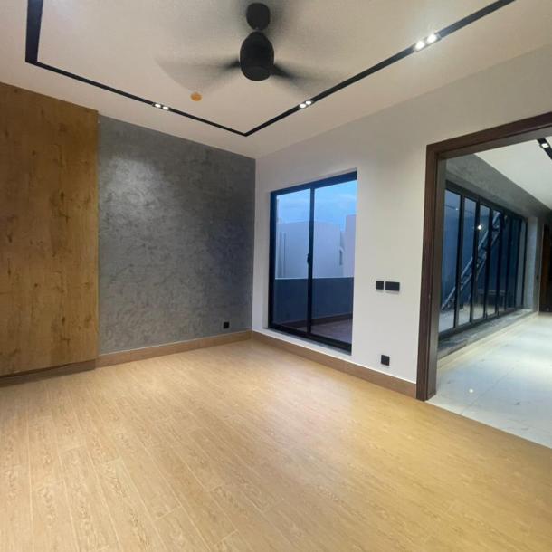 Beautiful Brand New 10 Marla House For Sale In DHA Phase 7 Lahore-2