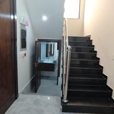 Prime Location Classical Design 10 Marla House For Sale in DHA Phase 7 Lahore Pakistan