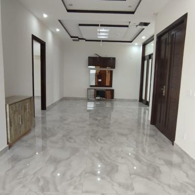 10 Marla House Available For Sale In DHA Phase 7 Lahore Pakistan