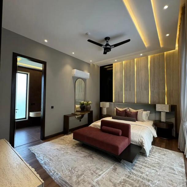 Fully Furnished Classical Design 1 Kanal Modern House For Sale In DHA Phase 7 Lahore Pakistan-5
