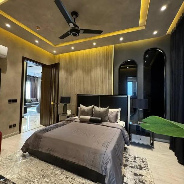 Fully Furnished Classical Design 1 Kanal Modern House For Sale In DHA Phase 7 Lahore Pakistan-8