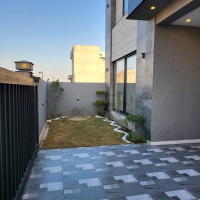 Beautiful New 10 Marla House For Sale in DHA Phase 7 Lahore-4