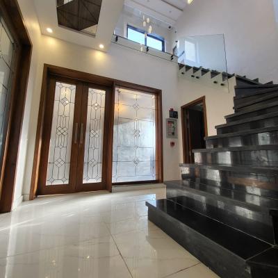 Beautiful New 10 Marla House For Sale in DHA Phase 7 Lahore-3