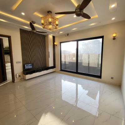 Beautiful New 10 Marla House For Sale in DHA Phase 7 Lahore-6