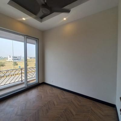 1 Kanal Beautiful House Availabel For Sale In DHA Lahore Phase 7