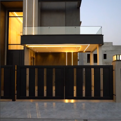 Beautiful 10 Marla Beautiful House Available For Sale In DHA Lahore Phase 7