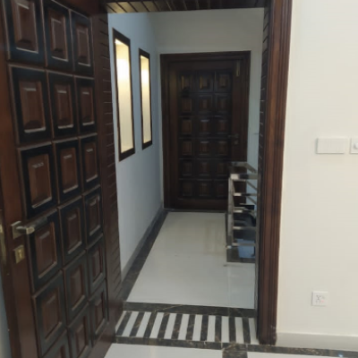Corner 11 Marla Beautiful Upper Portion Available For Rent In Bahria Town Rawalpindi