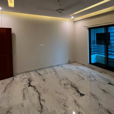 Brand new 12 Marla Apartment Available For Rent In Askari 10