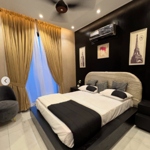 Royal Living Place Available For Rent In DHA Lahore Phase 7-1