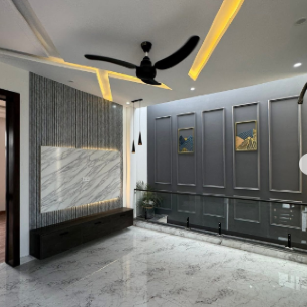 Modern Design 10 Marla House Available For Sale In DHA Lahore-3
