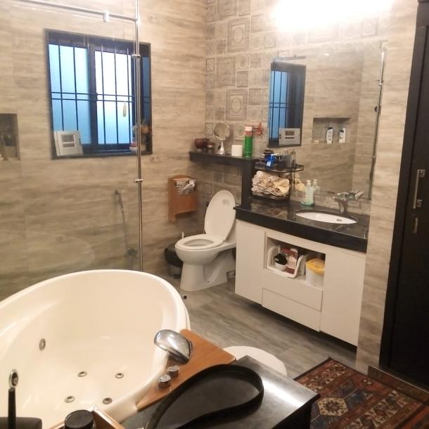 Modern 1 Kanal Furnished Lower Portion For Rent In DHA Phase 3-5