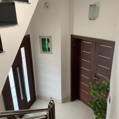 Luxury 1 Kanal Upper Portion Available For Rent In DHA Lahore Phase 7 Block R