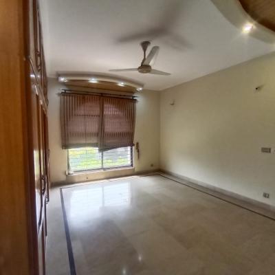 Peaceful Place 1 Kanal Non Furnished Upper Portion Available For Rent In DHA Lahore Phase 3 Block X