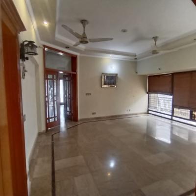 Peaceful Place 1 Kanal Non Furnished Upper Portion Available For Rent In DHA Lahore Phase 3 Block X