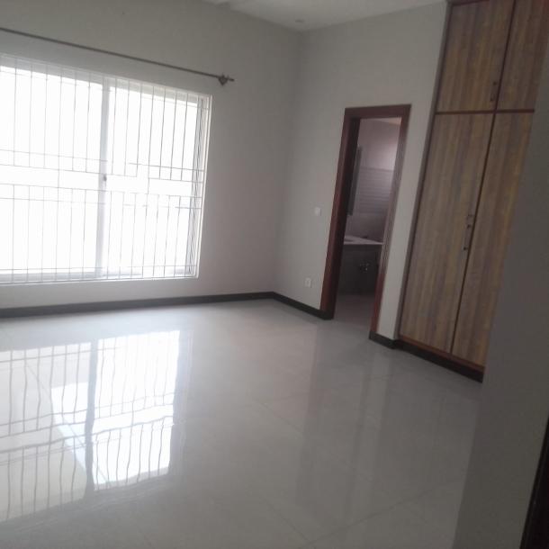 Ideal Location 10 Marla Apartment Available For Rent In Askari 11 Sector B-3