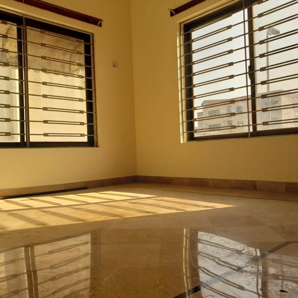 Beautiful 10 Marla House Available For Rent In Askari 10-5