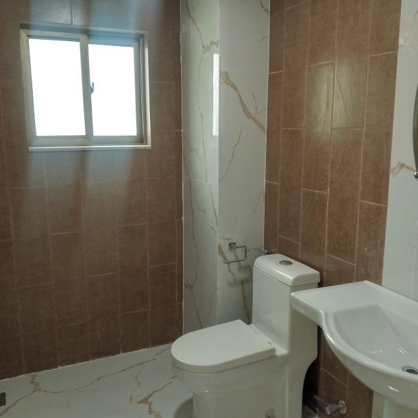 Luxury 1 Kanal House With 5 Bedrooms Available For Rent In Askari 10-6