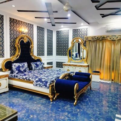DHA Phase 8 Luxury 5 Kanal House Available For Rent