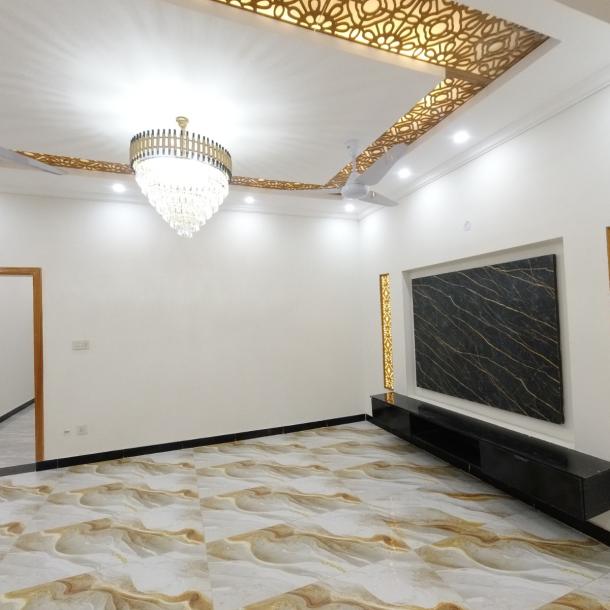 Luxury 10 Marla House Is Available For Sale In Islamabad B-17 Block C1-6