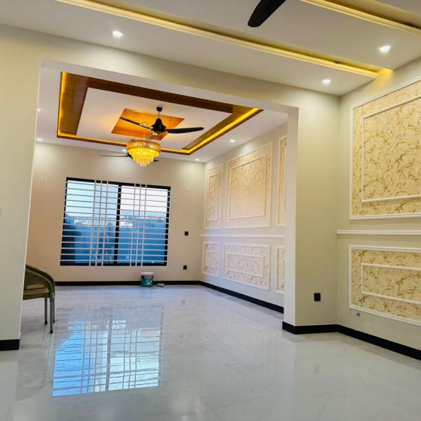 Luxury 10 Marla House Is Available For Sale In Islamabad B-17 Block C1-4