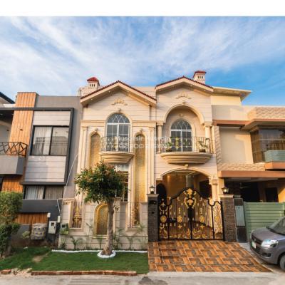 Luxury 5 Marla House Available For Sale In DHA Lahore 9 Town
