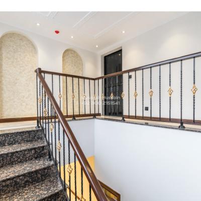 Luxury 5 Marla House Available For Sale In DHA Lahore 9 Town