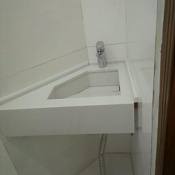 Urgent 4 Bedrooms Flat Is Available For Sale In Askari 10-5