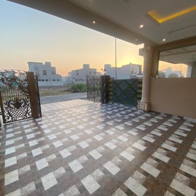 Italian Design 10 Marla Beautiful House For Sale in DHA Phase 7 Lahore Pakistan