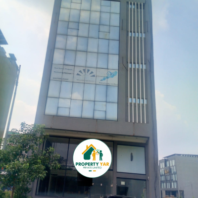 8 Marla Commercial Plaza Available For Rent In DHA Lahore Phase 8 Broadway D