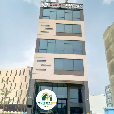 Best Location 4 Marla Commercial Plaza Available For Rent In DHA Lahore Phase 8 Broadway D-1